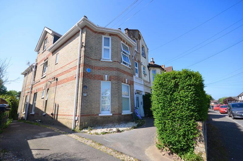 2 bed 1st Floor Flat for rent in Bournemouth. From MK Estates - Bournemouth