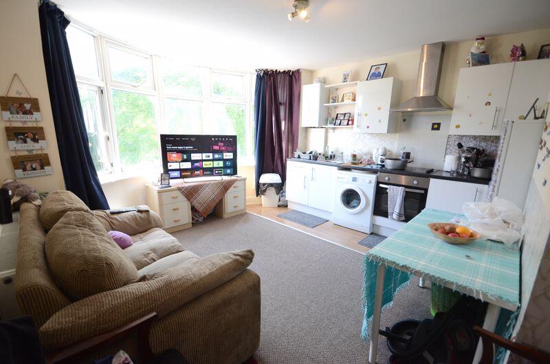 1 bed 1st Floor Flat for rent in Bournemouth. From MK Estates - Bournemouth