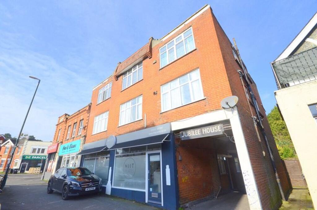 2 bed 1st Floor Flat for rent in Bournemouth. From MK Estates - Bournemouth