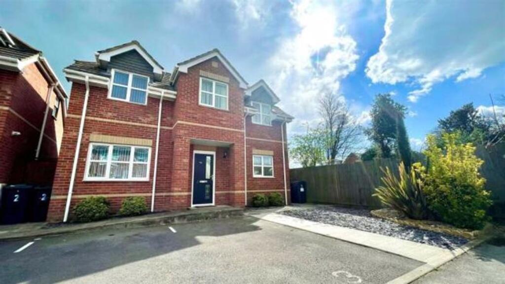 3 bed Detached for rent in Bournemouth. From MK Estates - Bournemouth