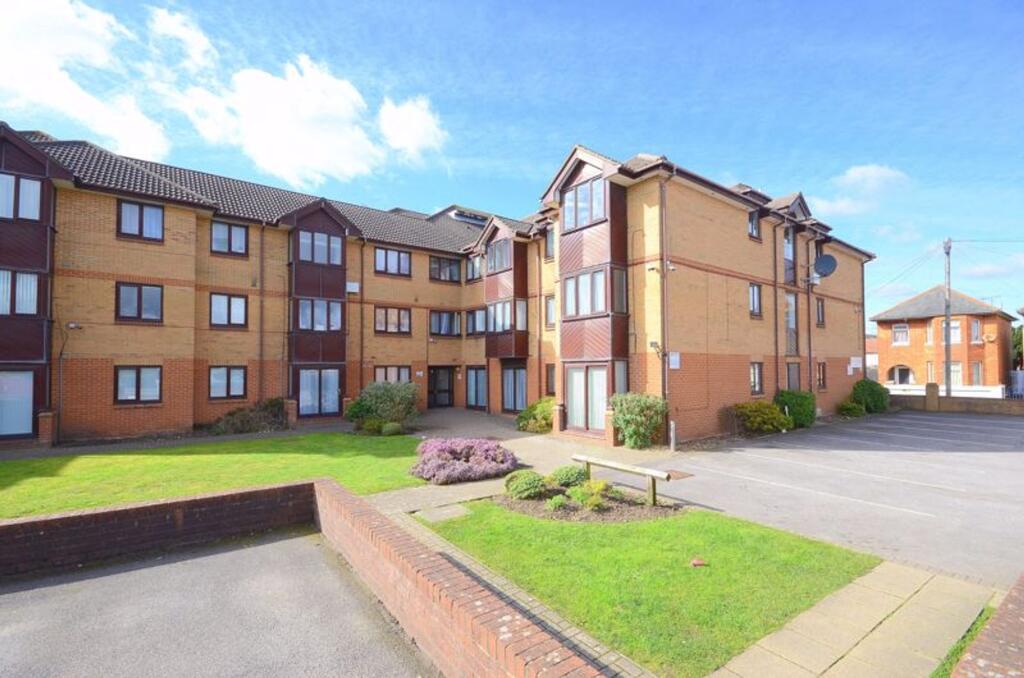 2 bed 1st Floor Flat for rent in Bournemouth. From MK Estates - Bournemouth 2 bed 1st Floor Flat for rent in Bournemouth. From MK Estates - Bournemouth