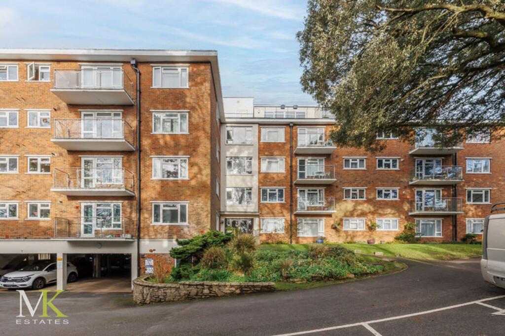 2 bed 1st Floor Flat for rent in Bournemouth. From MK Estates - Bournemouth