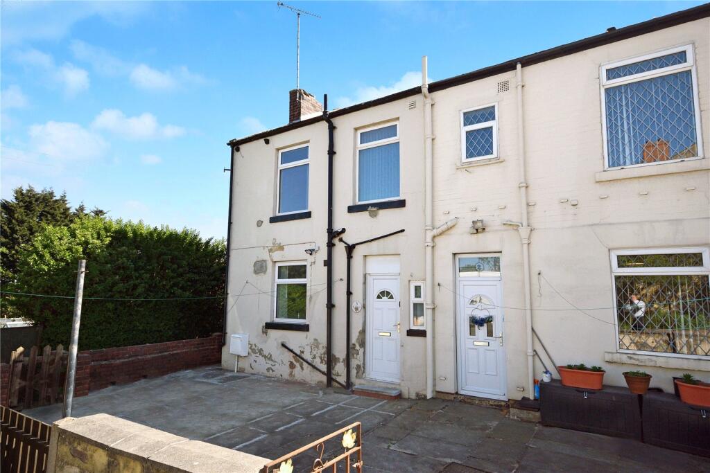 3 bed Mid Terraced House for rent in Robin Hood. From Manning Stainton - Morley