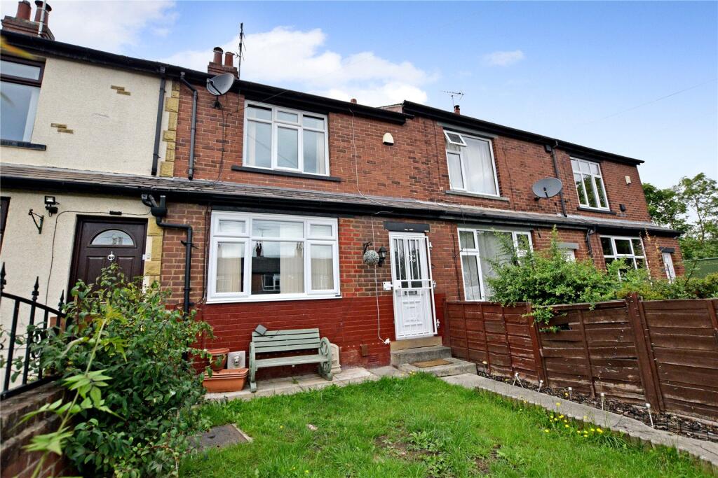 2 bed Mid Terraced House for rent in Robin Hood. From Manning Stainton - Morley