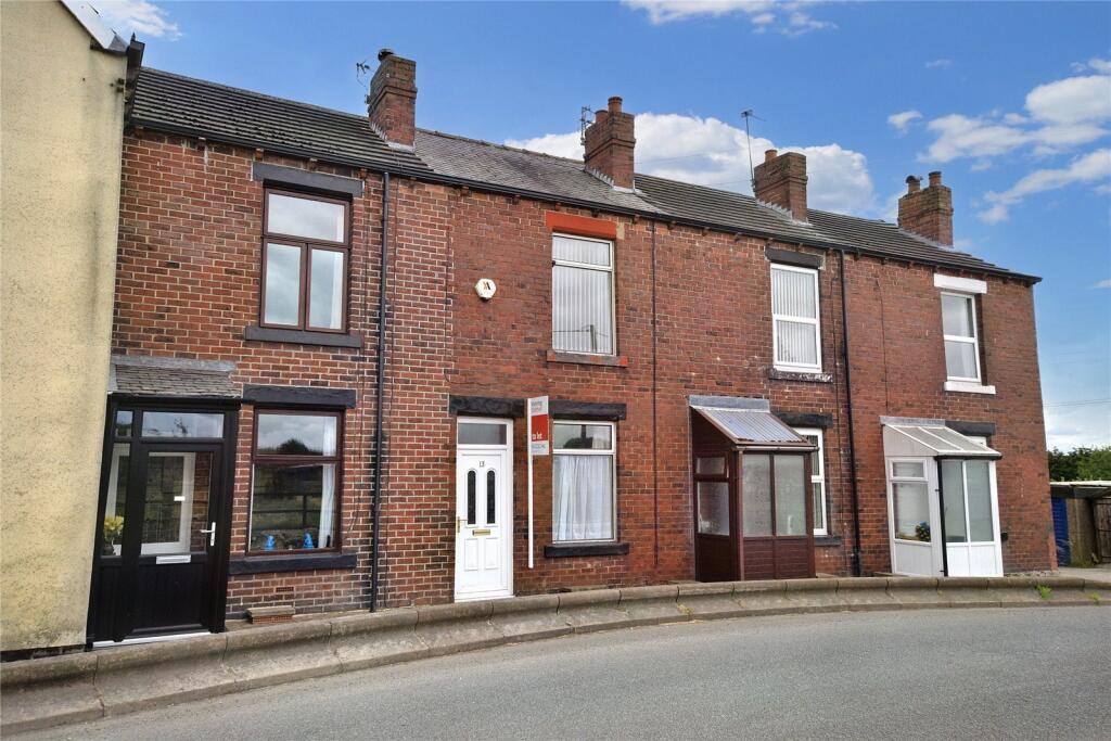 2 bed Mid Terraced House for rent in East Ardsley. From Manning Stainton - Morley
