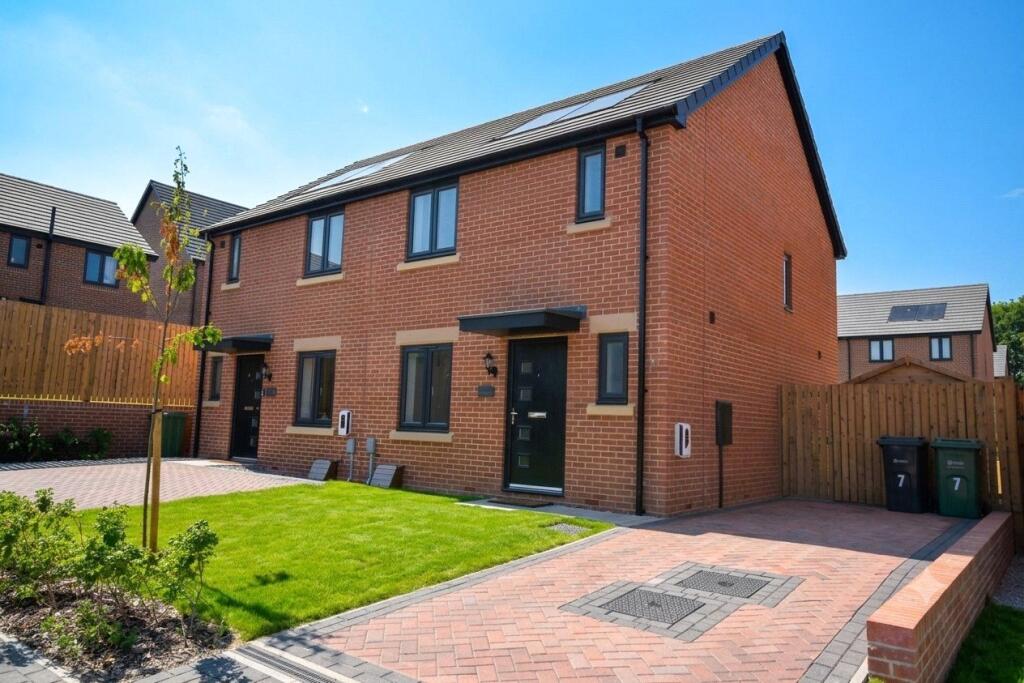 3 bed Semi Detached for rent in Leeds. From Manning Stainton - Morley