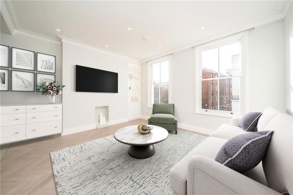 3 bed 1st Floor Flat for rent in Chelsea. From Marsh & Parsons - Chelsea 3 bed 1st Floor Flat for rent in Chelsea. From Marsh & Parsons - Chelsea