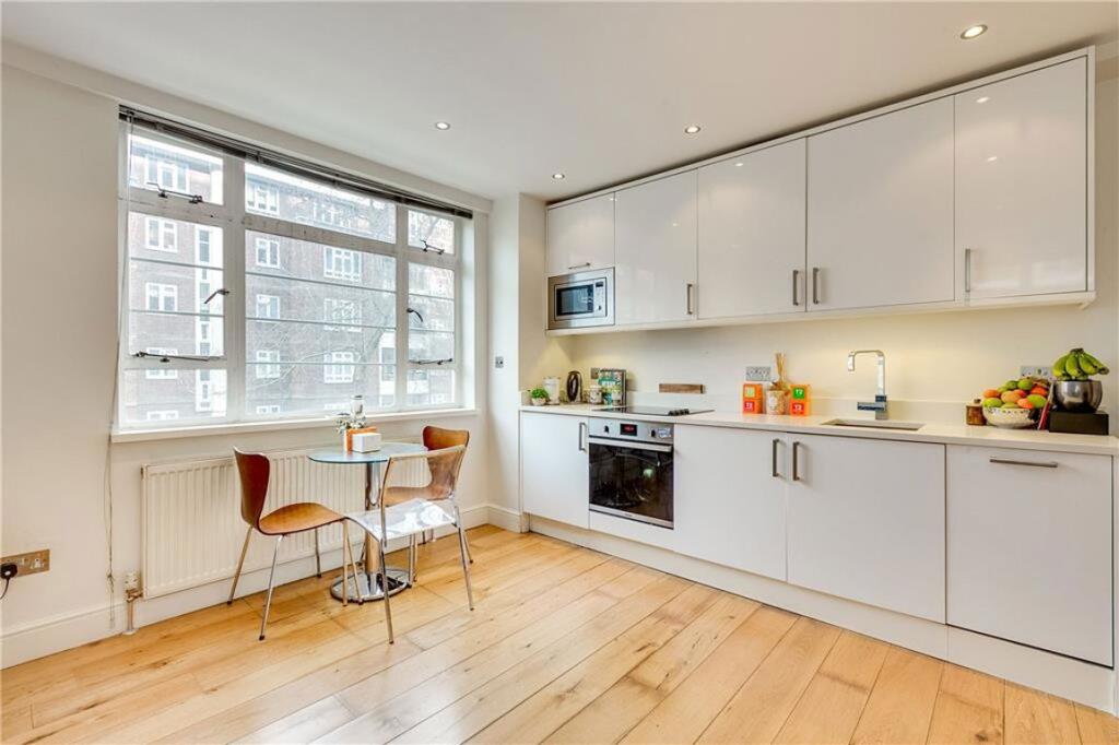 1 bed 1st Floor Flat for rent in London. From Marsh & Parsons - Chelsea