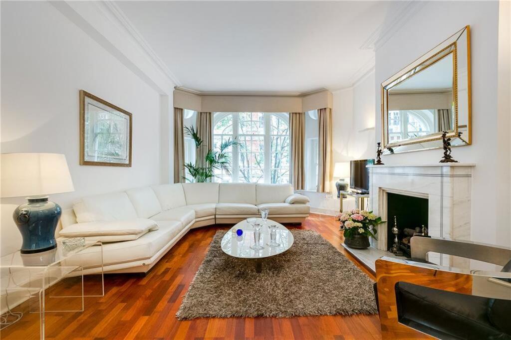 3 bed 1st Floor Flat for rent in Chelsea. From Marsh & Parsons - Chelsea 3 bed 1st Floor Flat for rent in Chelsea. From Marsh & Parsons - Chelsea