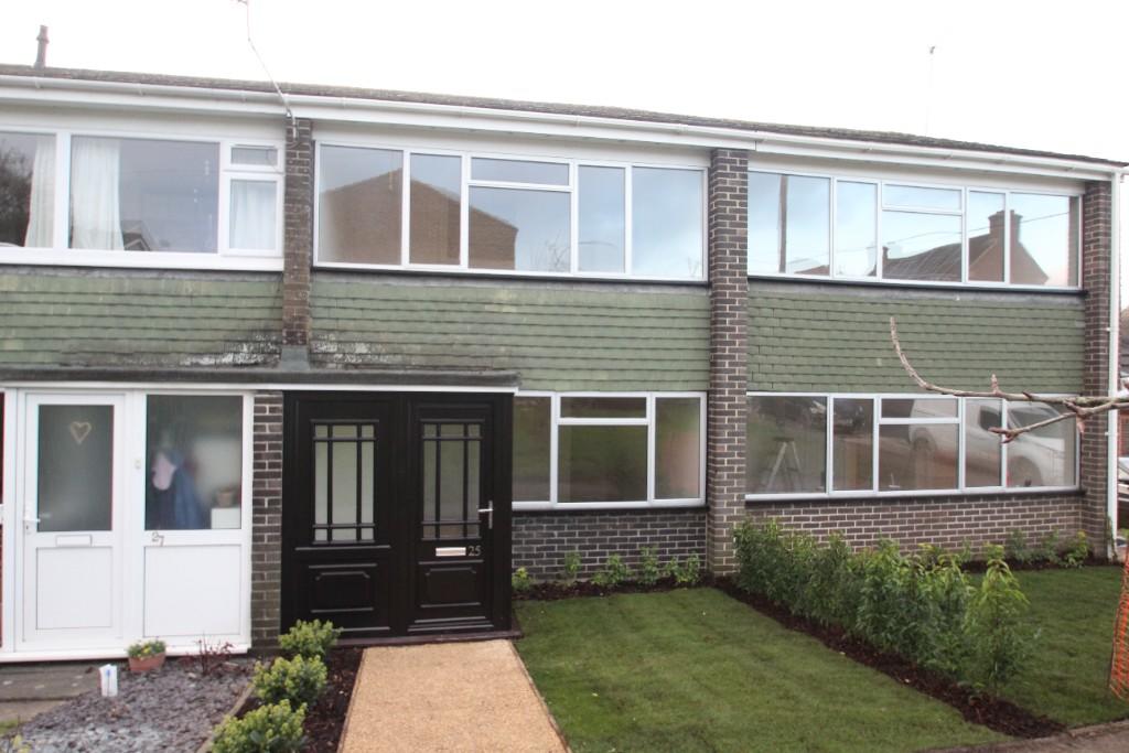 2 bed Mid Terraced House for rent in Hungerford. From Marc Allen Estate Agents - Hungerford 2 bed Mid Terraced House for rent in Hungerford. From Marc Allen Estate Agents - Hungerford