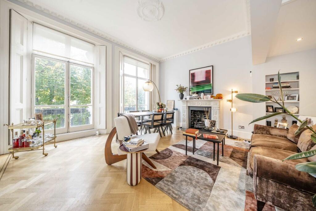 2 bed 1st Floor Flat for rent in Kensington. From Marsh and Parsons - Notting Hill