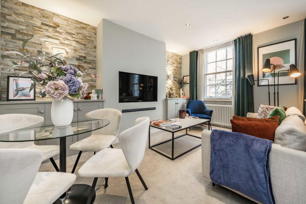 1 bed 1st Floor Flat for rent in Kensington. From Marsh and Parsons - Notting Hill