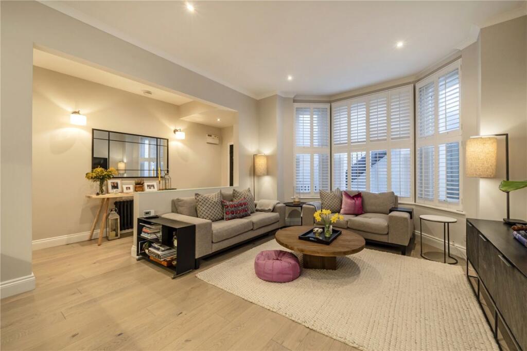 2 bed 1st Floor Flat for rent in Paddington. From Marsh and Parsons - Notting Hill