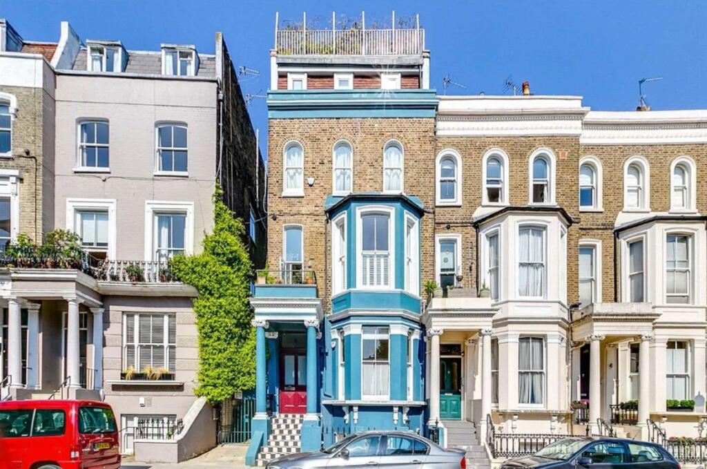 2 bed 1st Floor Flat for rent in Kensington. From Marsh and Parsons - Notting Hill