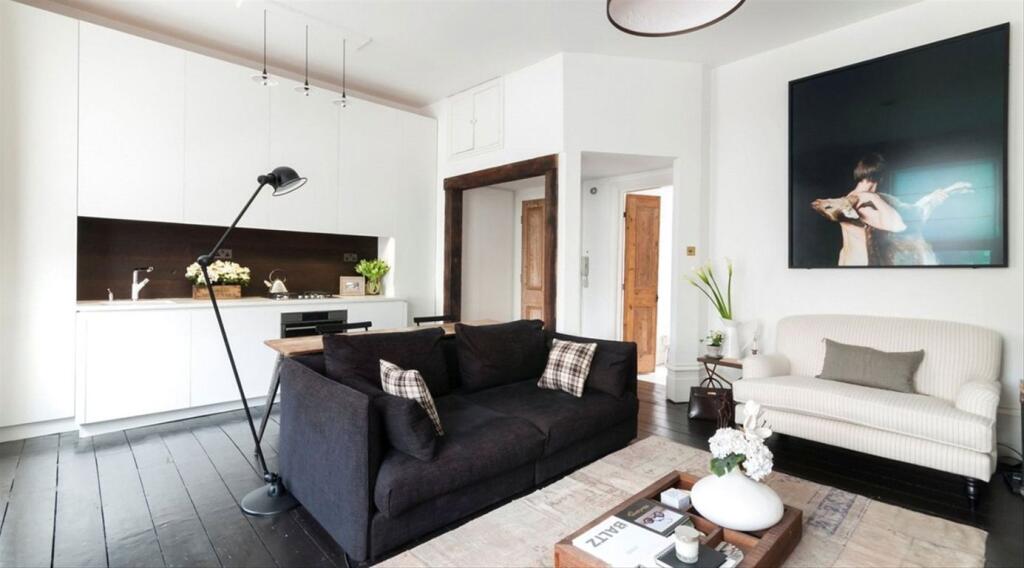 1 bed 1st Floor Flat for rent in Kensington. From Marsh and Parsons - Notting Hill