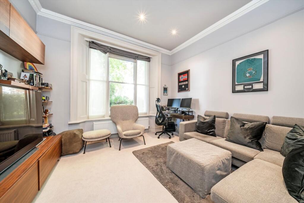 1 bed 1st Floor Flat for rent in Paddington. From Marsh and Parsons - Notting Hill