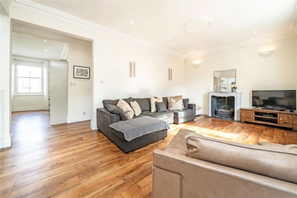 3 bed 1st Floor Flat for rent in Paddington. From Marsh and Parsons - Notting Hill