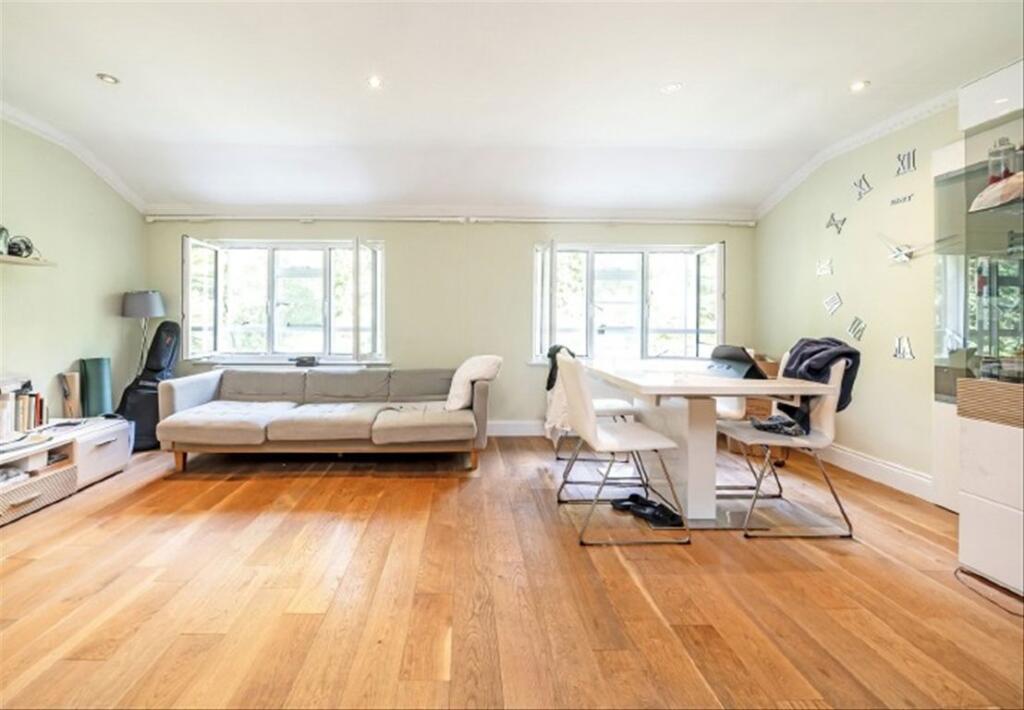 1 bed 1st Floor Flat for rent in Paddington. From Marsh and Parsons - Notting Hill