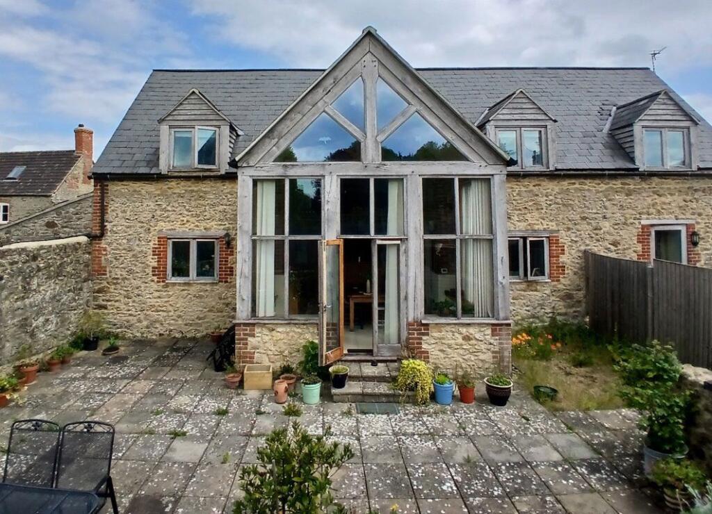 2 bed Detached for rent in Sevenhampton. From Minerva Property Management - Swindon