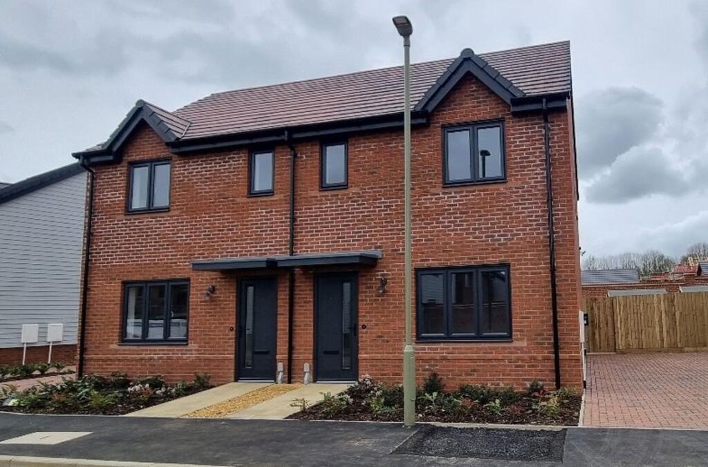 2 bed Semi Detached for rent in Shrivenham. From Minerva Property Management - Swindon
