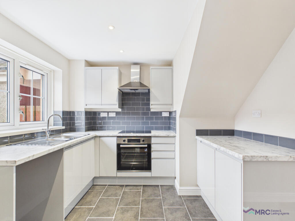 3 bed Mid Terraced House for rent in Wawne. From MRC Estate & Letting Agents - Hull
