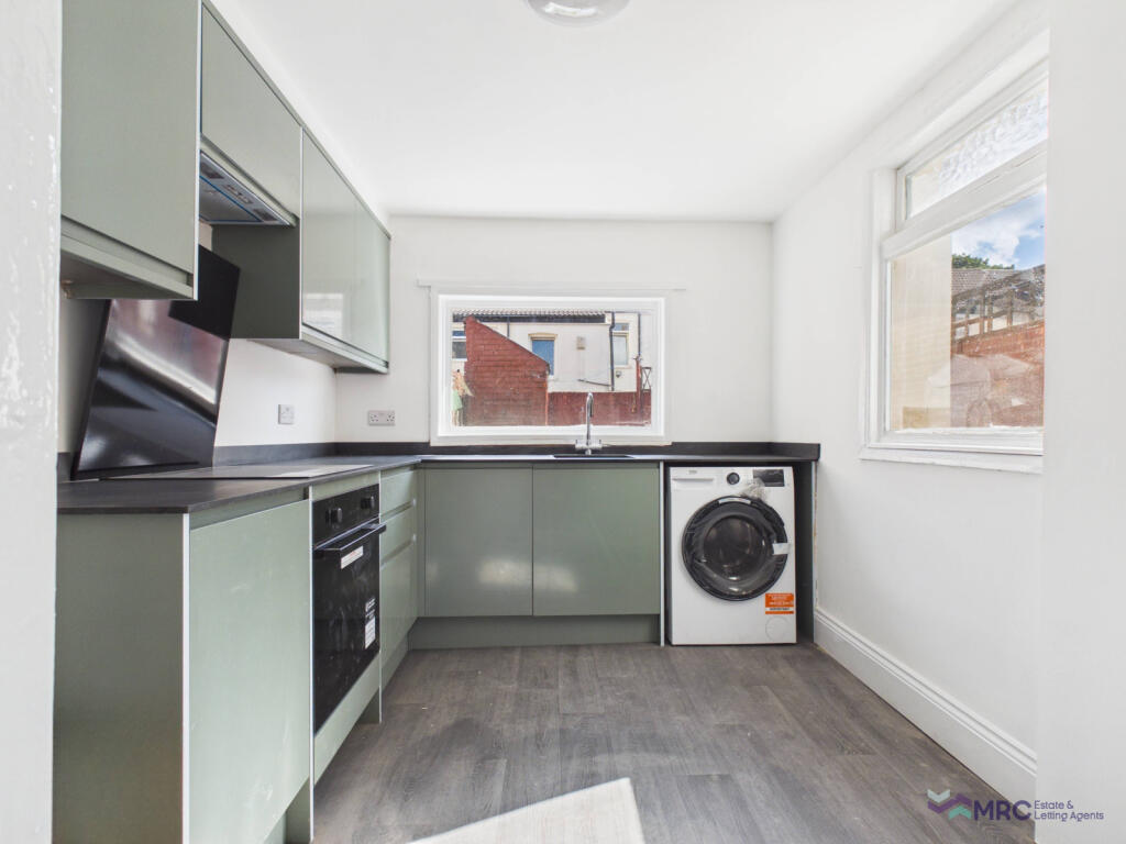2 bed End of Terrace for rent in Hull. From MRC Estate & Letting Agents - Hull