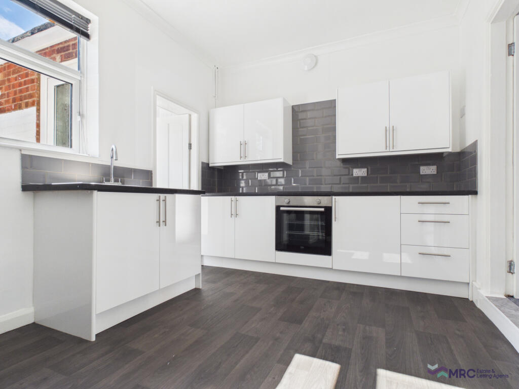 2 bed Mid Terraced House for rent in Hull. From MRC Estate & Letting Agents - Hull 2 bed Mid Terraced House for rent in Hull. From MRC Estate & Letting Agents - Hull