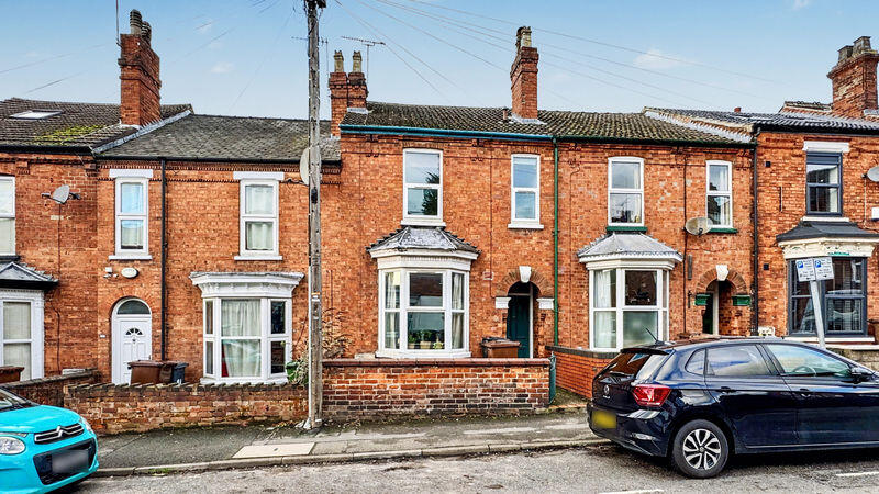 3 bed Mid Terraced House for rent in Lincoln. From Starkey & Brown - Lincoln
