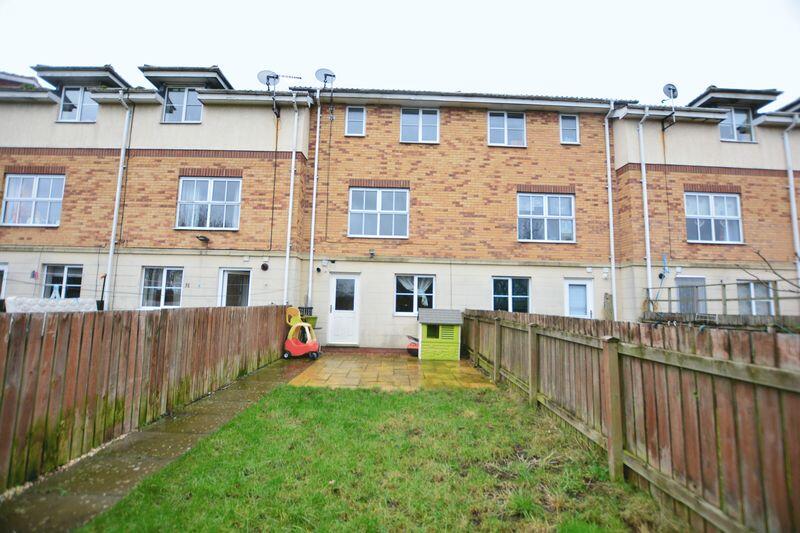 3 bed Mid Terraced House for rent in Scawby Brook. From Starkey & Brown - Scunthorpe 3 bed Mid Terraced House for rent in Scawby Brook. From Starkey & Brown - Scunthorpe
