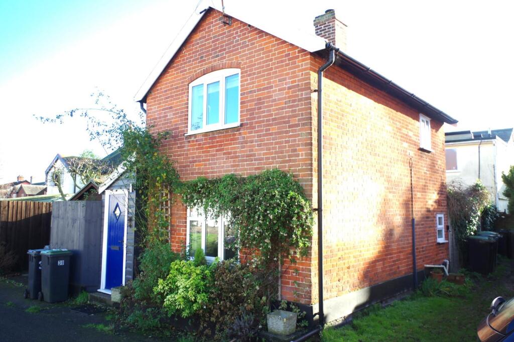 2 bed Detached for rent in Stowmarket. From Maxwell Brown - Stowmarket