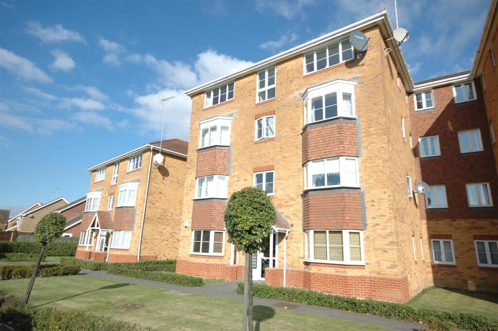 2 bed 1st Floor Flat for rent in Ashford. From Martins Estates - Ashford 2 bed 1st Floor Flat for rent in Ashford. From Martins Estates - Ashford