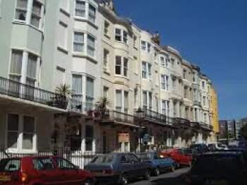 4 bed 1st Floor Flat for rent in Ovingdean. From Massey Residential Lettings - Hove