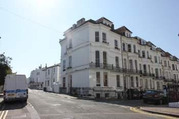 4 bed 1st Floor Flat for rent in Brighton and Hove. From Massey Residential Lettings - Hove 4 bed 1st Floor Flat for rent in Brighton and Hove. From Massey Residential Lettings - Hove