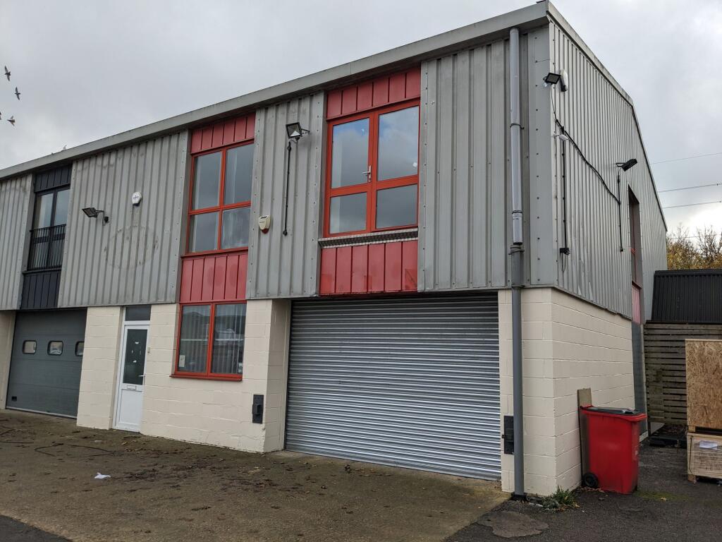 0 bed End of Terrace for rent in Upper Siddington. From Moore Allen & Innocent - Cirencester