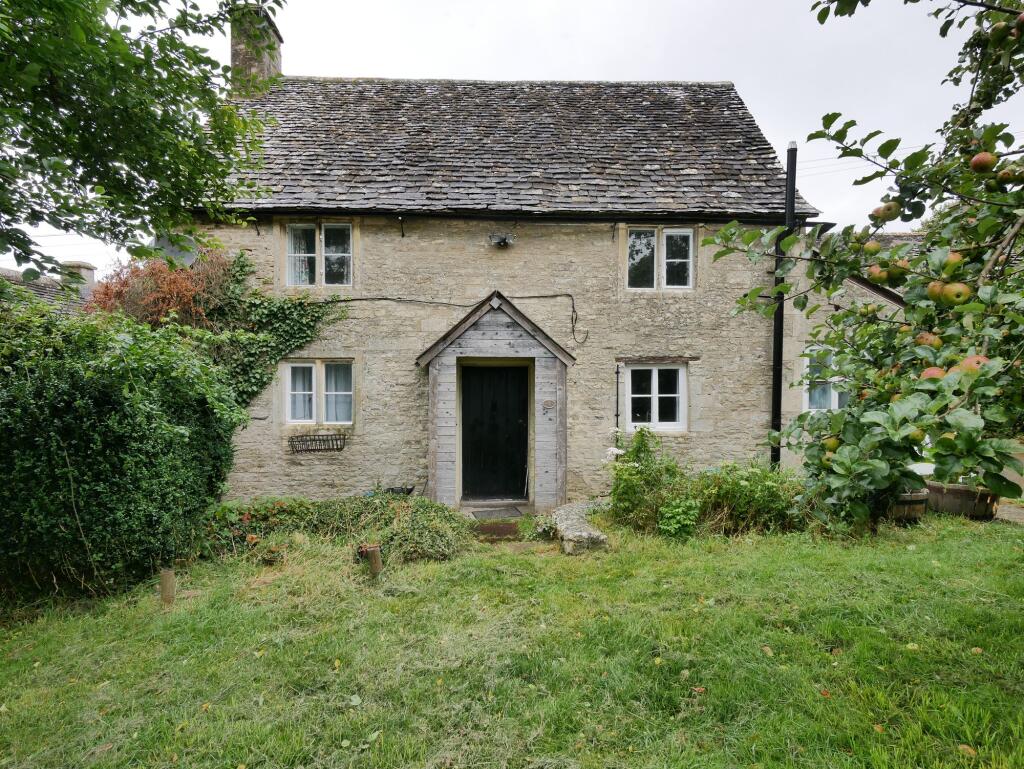 3 bed Cottage for rent in Chedworth. From Moore Allen & Innocent - Cirencester 3 bed Cottage for rent in Chedworth. From Moore Allen & Innocent - Cirencester