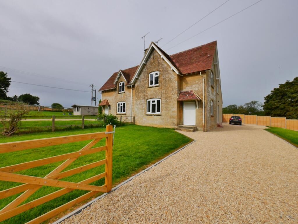 3 bed Semi Detached for rent in Milton-under-Wychwood. From Moore Allen & Innocent - Cirencester
