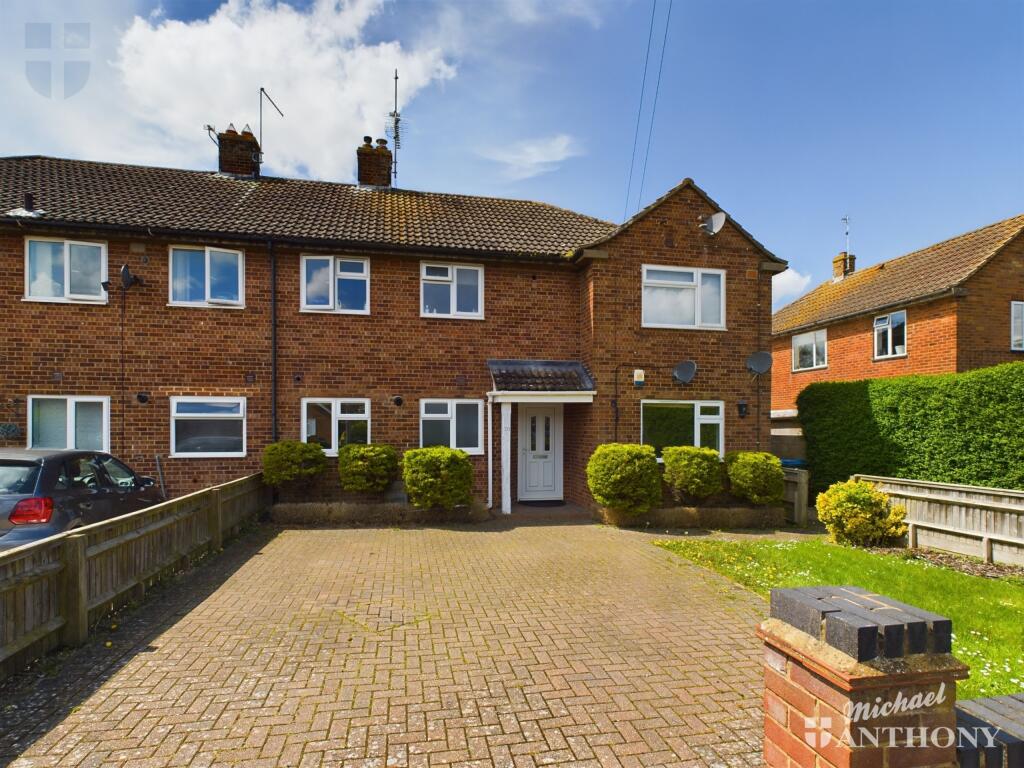 2 bed Annexe for rent in Aylesbury. From Michael Anthony - Aylesbury