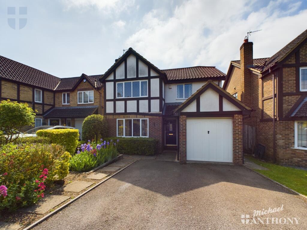 4 bed Detached for rent in Stone. From Michael Anthony - Aylesbury 4 bed Detached for rent in Stone. From Michael Anthony - Aylesbury