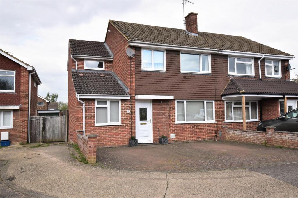 4 bed Semi Detached for rent in Bletchley. From Michael Anthony - Milton Keynes