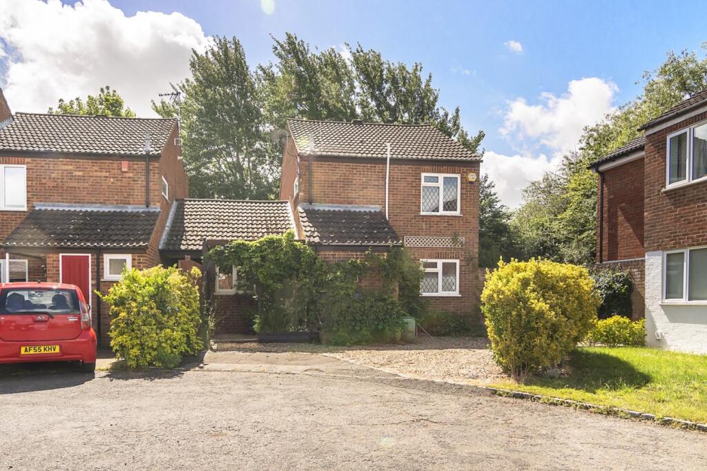 3 bed Link detached for rent in Milton Keynes. From Michael Anthony - Milton Keynes