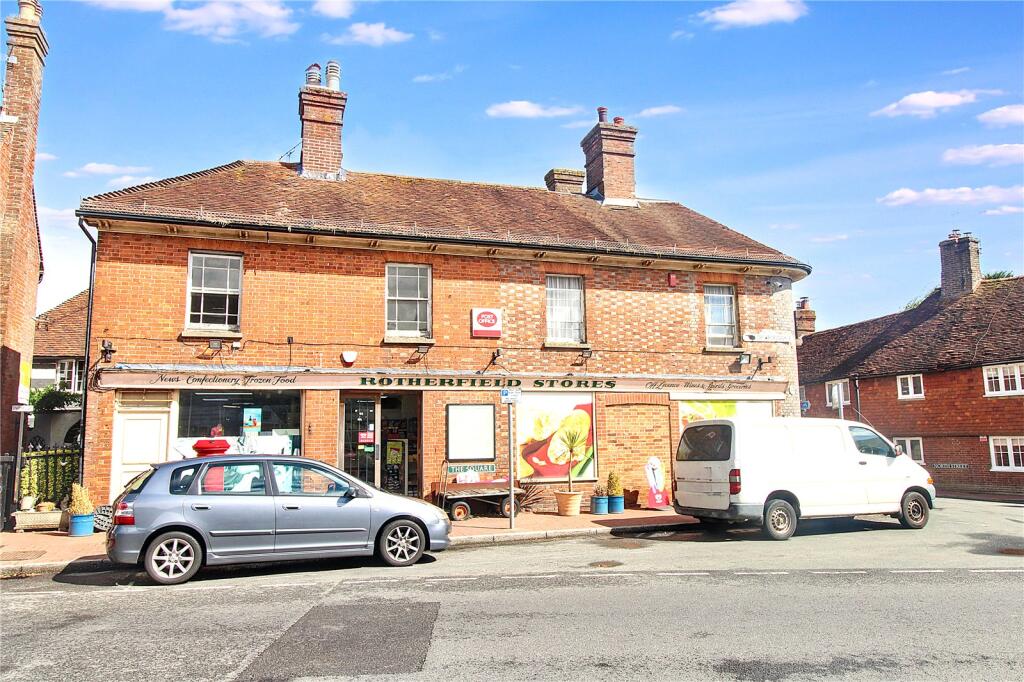 1 bed Apartment for rent in Rotherfield. From Michael Brooker - Crowborough