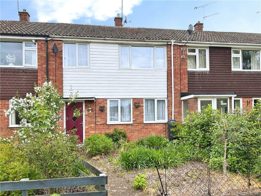 3 bed Mid Terraced House for rent in Crampmoor. From Michael Rhodes - Romsey 3 bed Mid Terraced House for rent in Crampmoor. From Michael Rhodes - Romsey