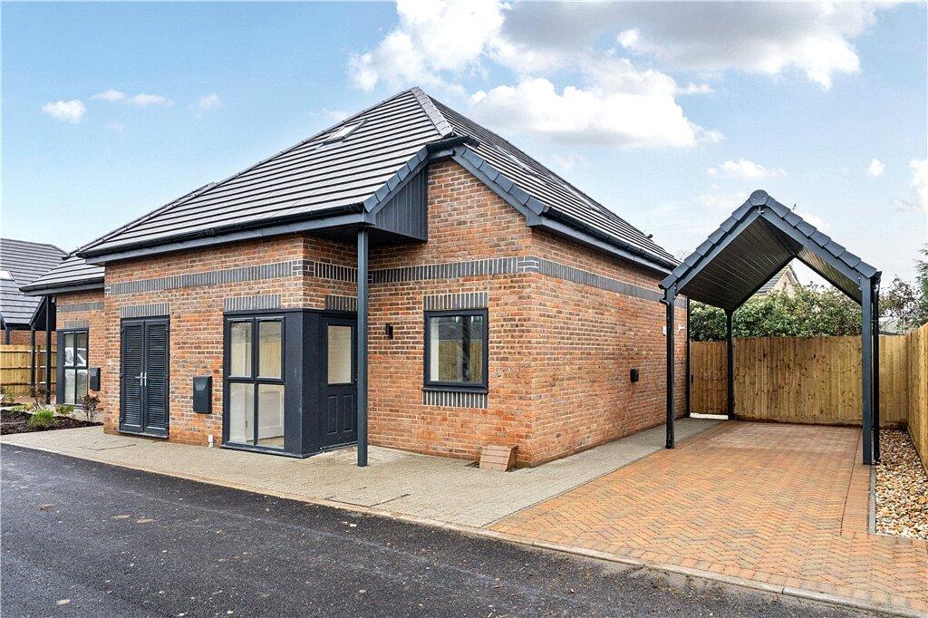 3 bed Detached for rent in Crampmoor. From Michael Rhodes - Romsey