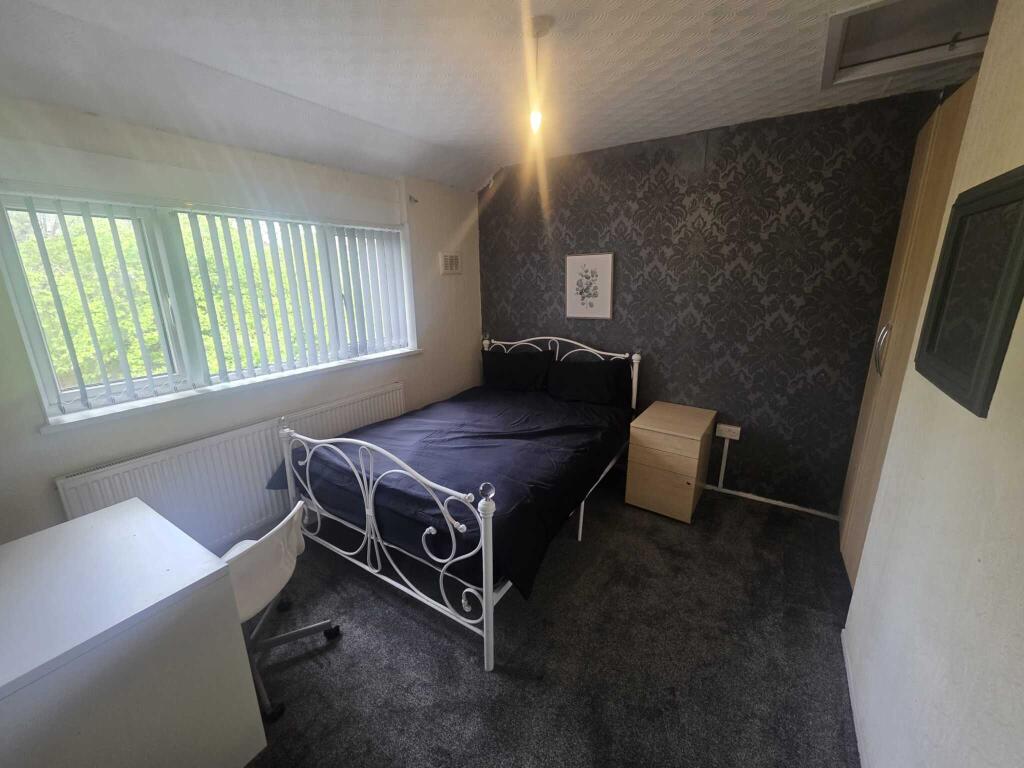 4 bed House Share for rent in Bickenhill. From Midland Housing Ltd - Birmingham