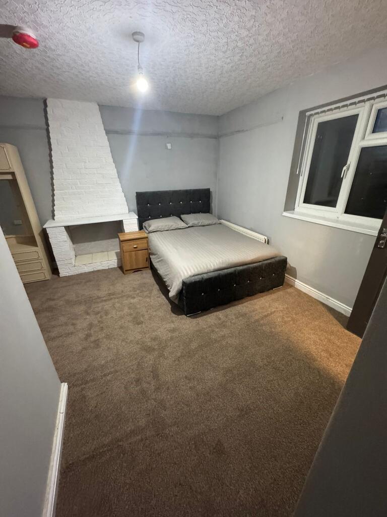 1 bed House Share for rent in Lickey. From Midland Housing Ltd - Birmingham