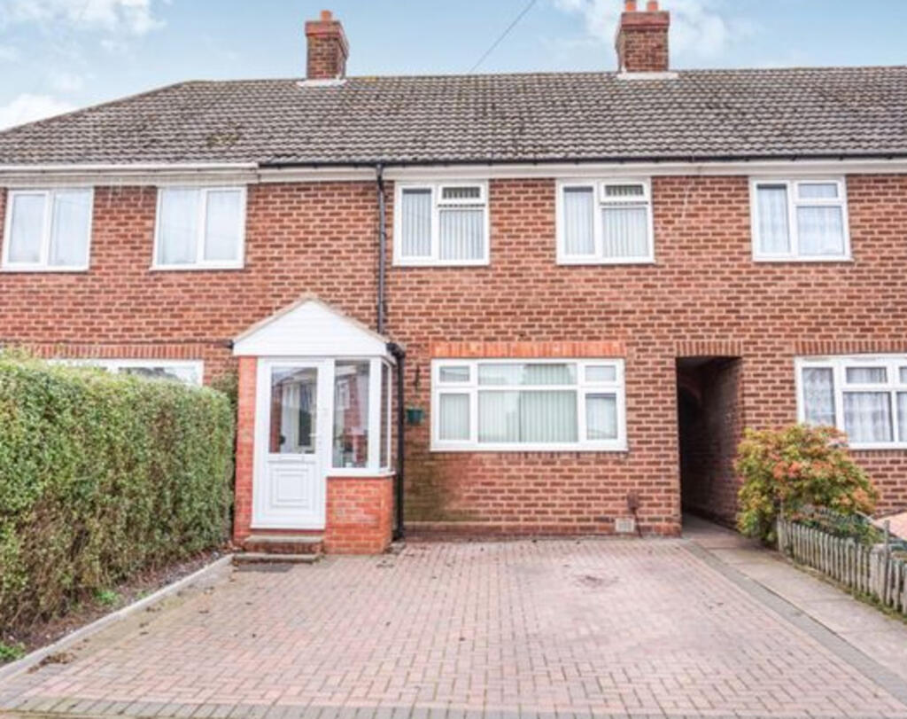 3 bed Mid Terraced House for rent in Pheasey. From Midland Housing Ltd - Birmingham