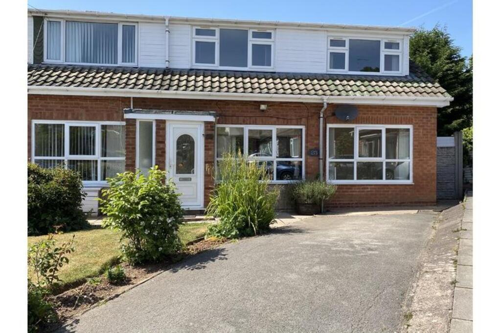 6 bed Semi Detached for rent in Major's Green. From Midland Housing Ltd - Birmingham