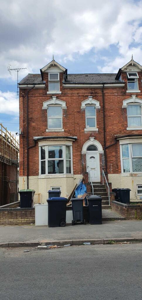 2 bed 1st Floor Flat for rent in Water Orton. From Midland Housing Ltd - Birmingham