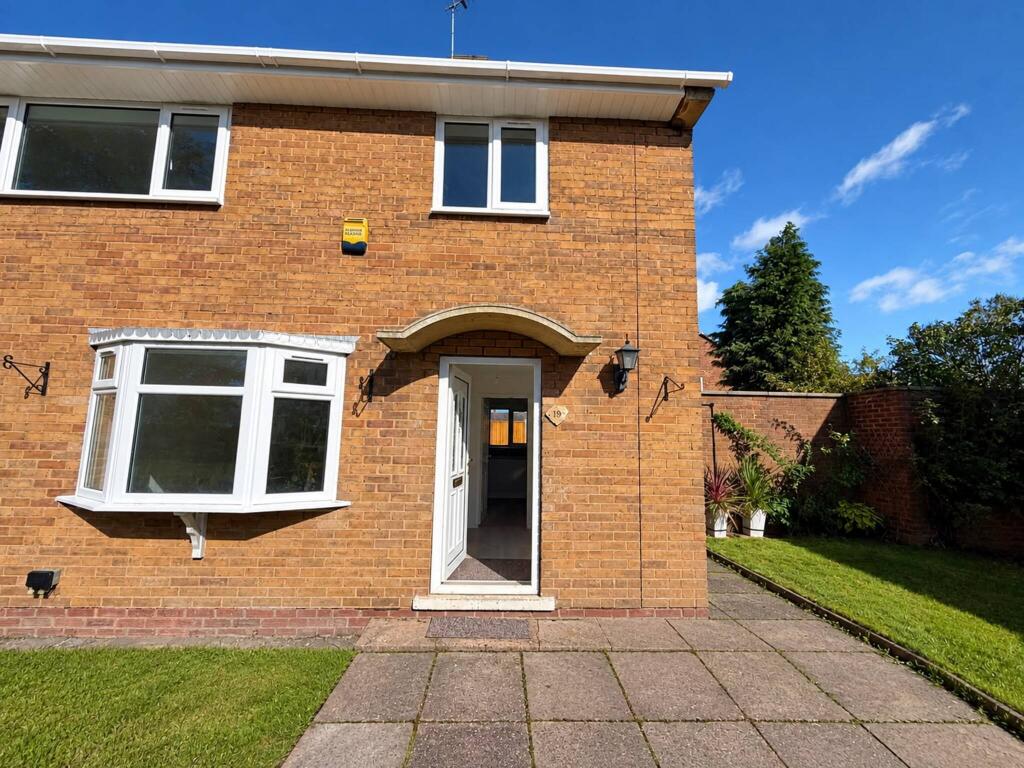 3 bed Mid Terraced House for rent in Bloxwich. From Midland Housing Ltd - Birmingham
