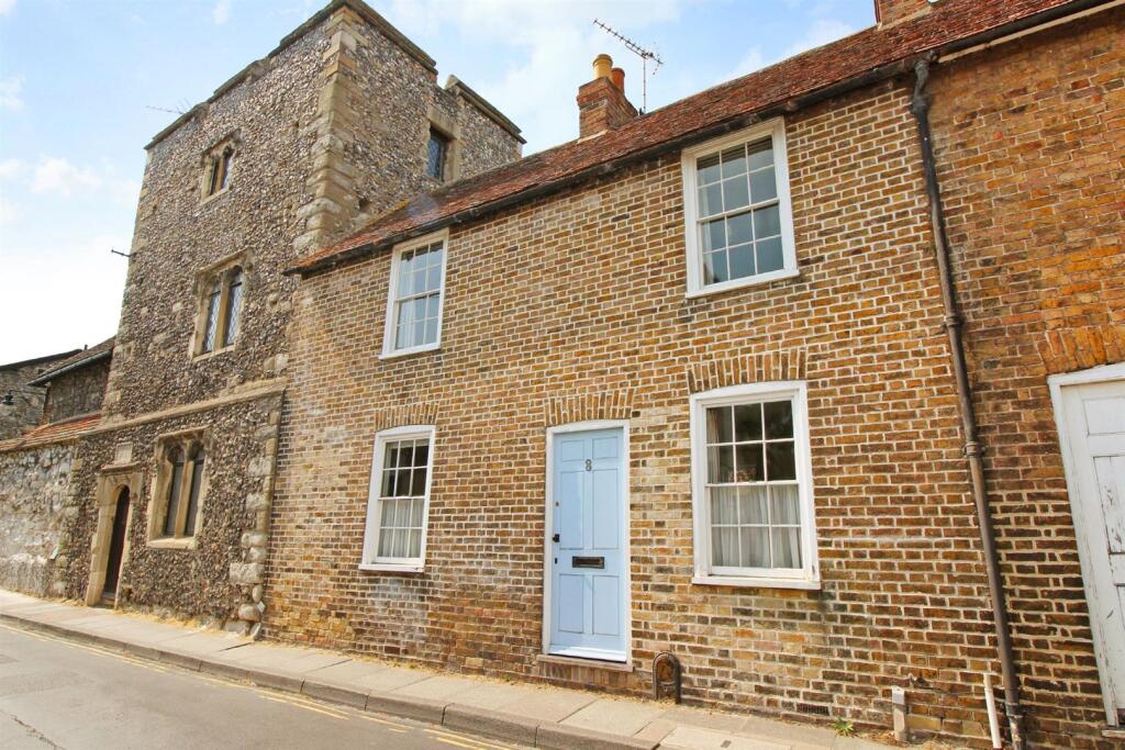 2 bed Mid Terraced House for rent in Canterbury. From Miles & Barr - Canterbury